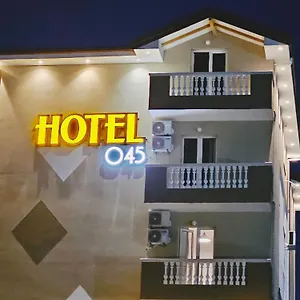  Hotel 045